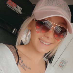 Meet your Posher, Sydney